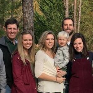 Meet your Posher, Hayley